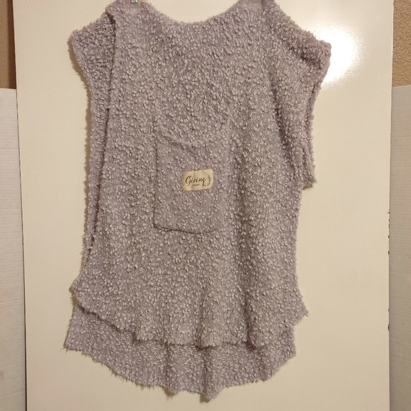 NWOT DEMDACO Giving Shawl OS - Picture 3 of 12